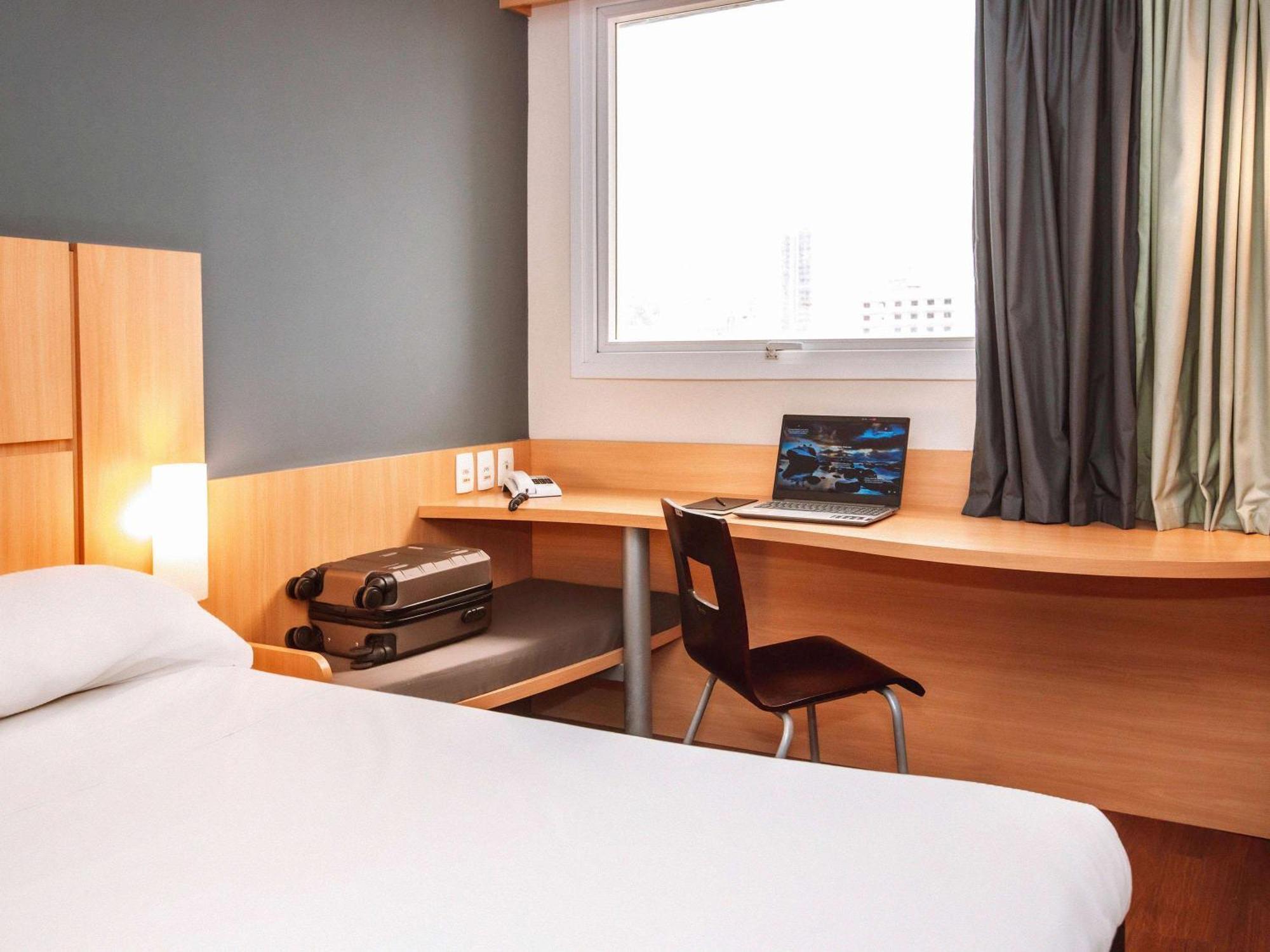Ibis Belo Horizonte Savassi Hotel Екстериор снимка