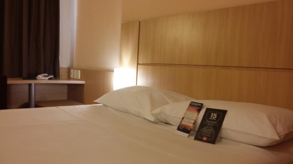 Ibis Belo Horizonte Savassi Hotel Екстериор снимка